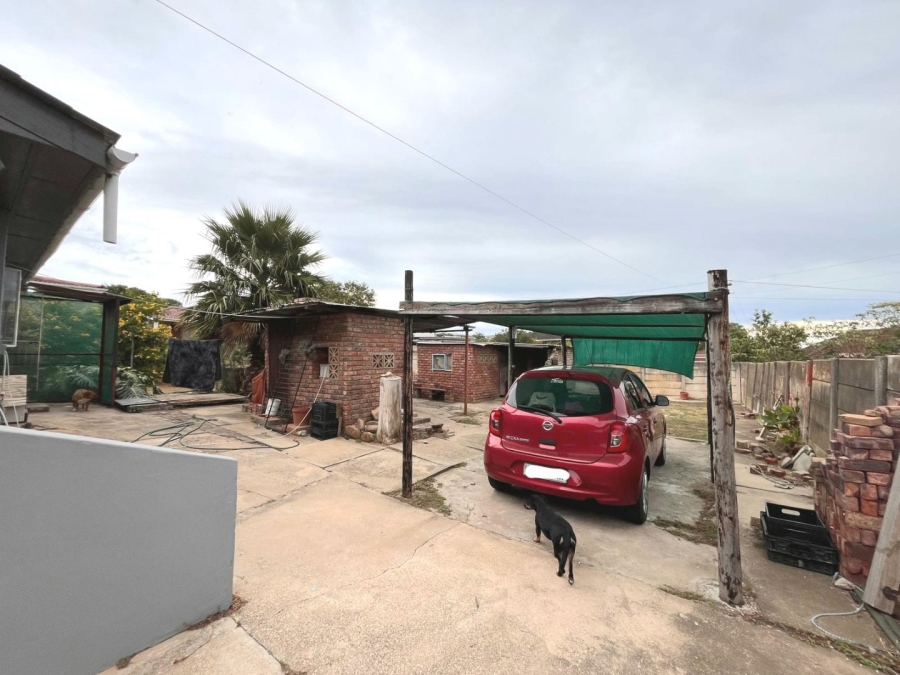 3 Bedroom Property for Sale in Heuwelkruin Eastern Cape